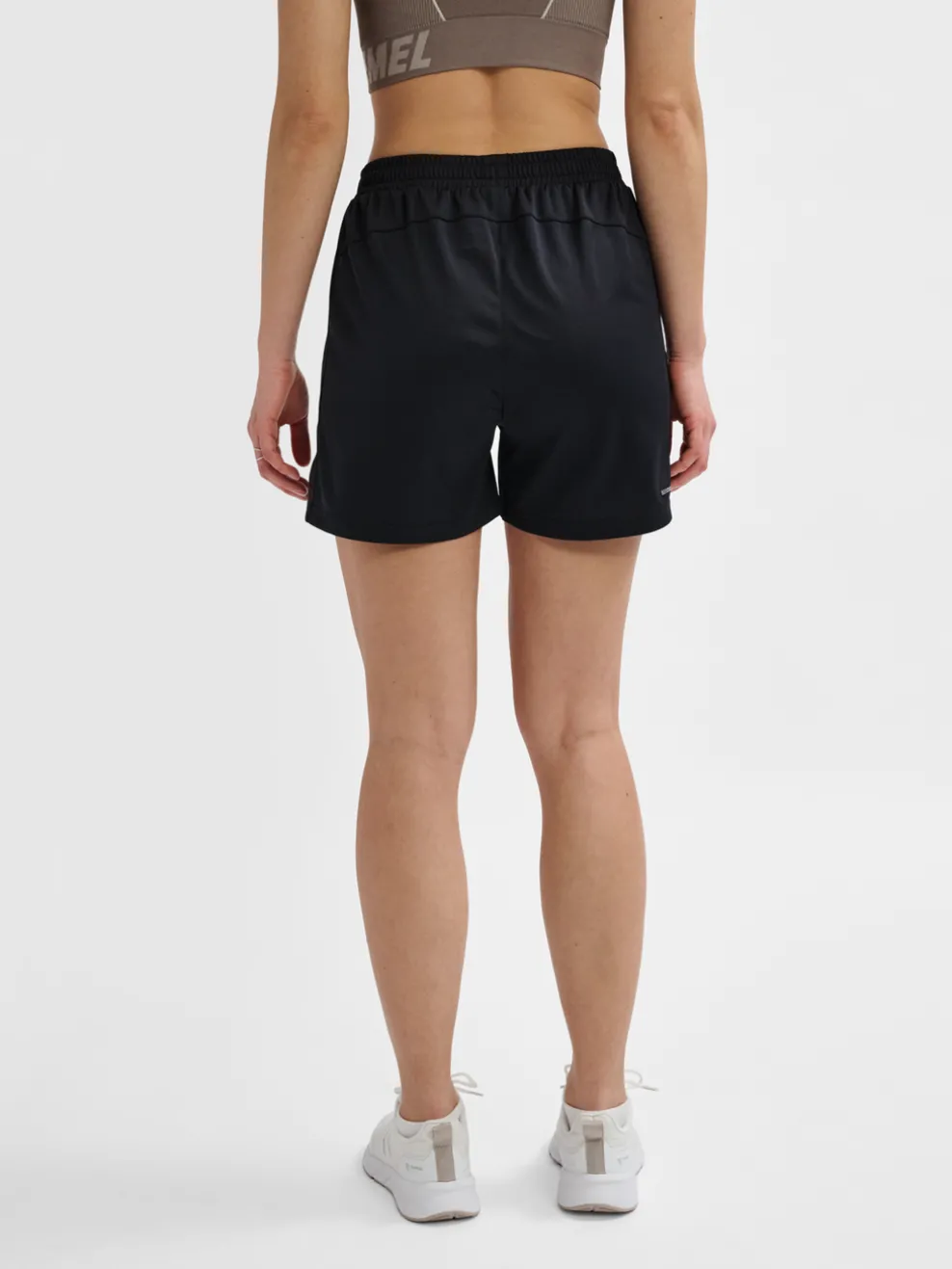 hmlACTIVE PL SHORTS WOMAN