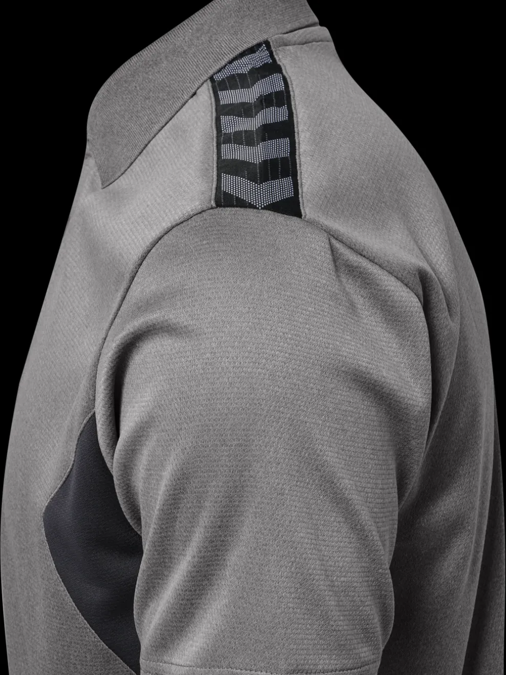 hmlAUTHENTIC FUNCTIONAL POLO