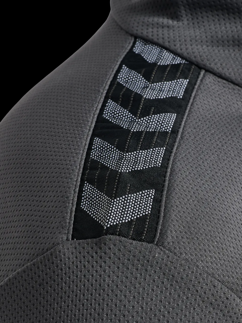 hmlAUTHENTIC HALF ZIP SWEAT