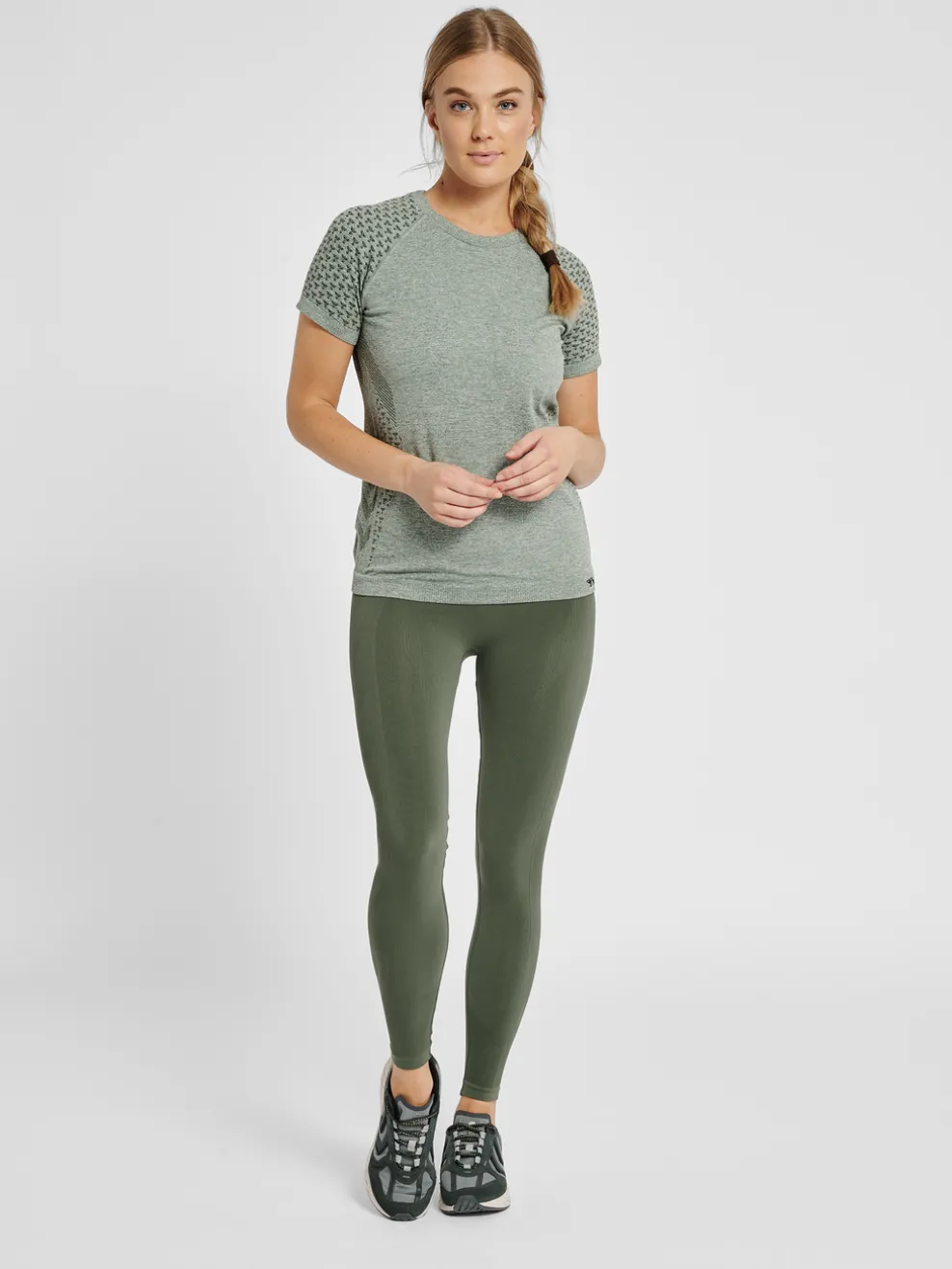 hmlCI SEAMLESS T-SHIRT