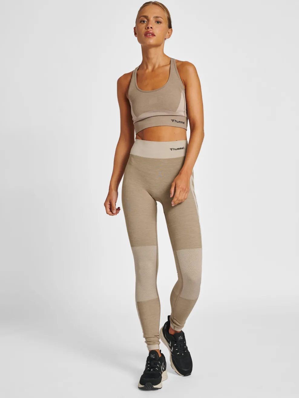 hmlCLEA SEAMLESS MID WAIST TIGHTS