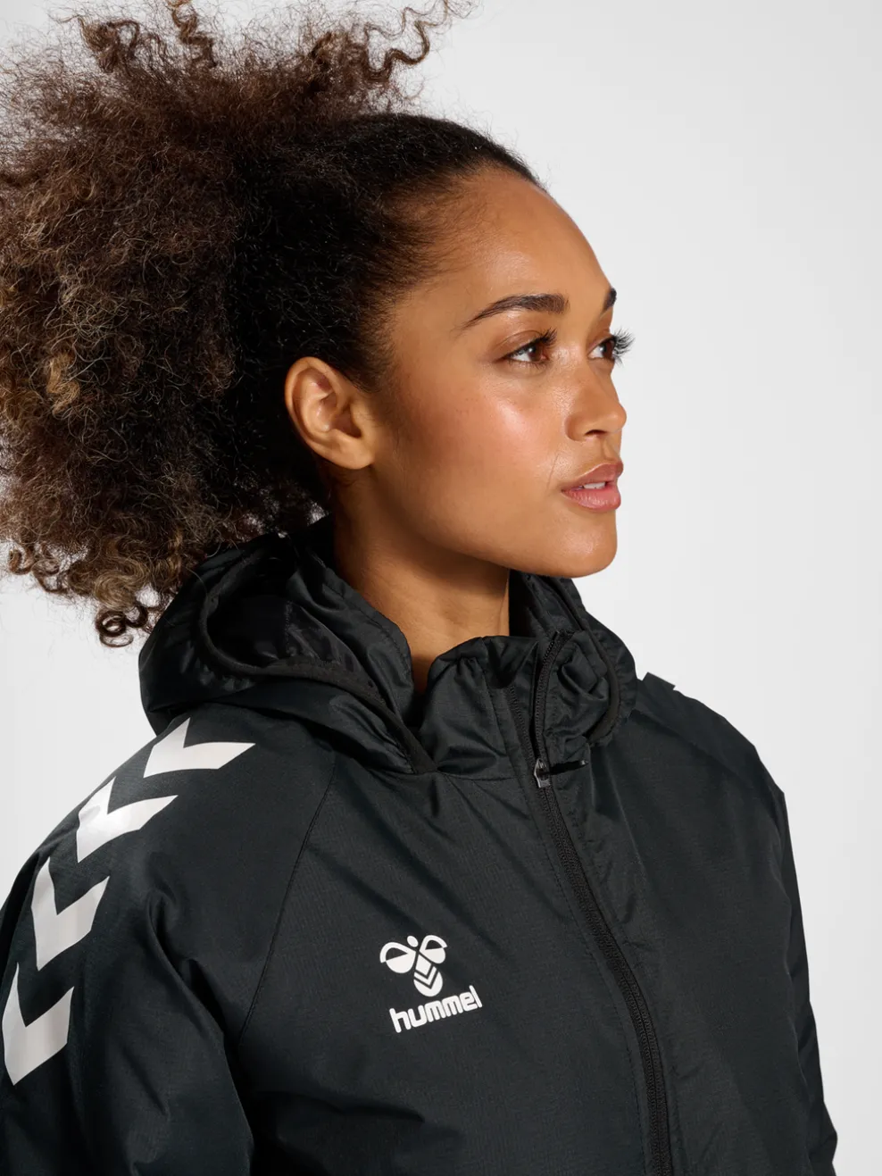 hmlCORE XK BENCH JACKET