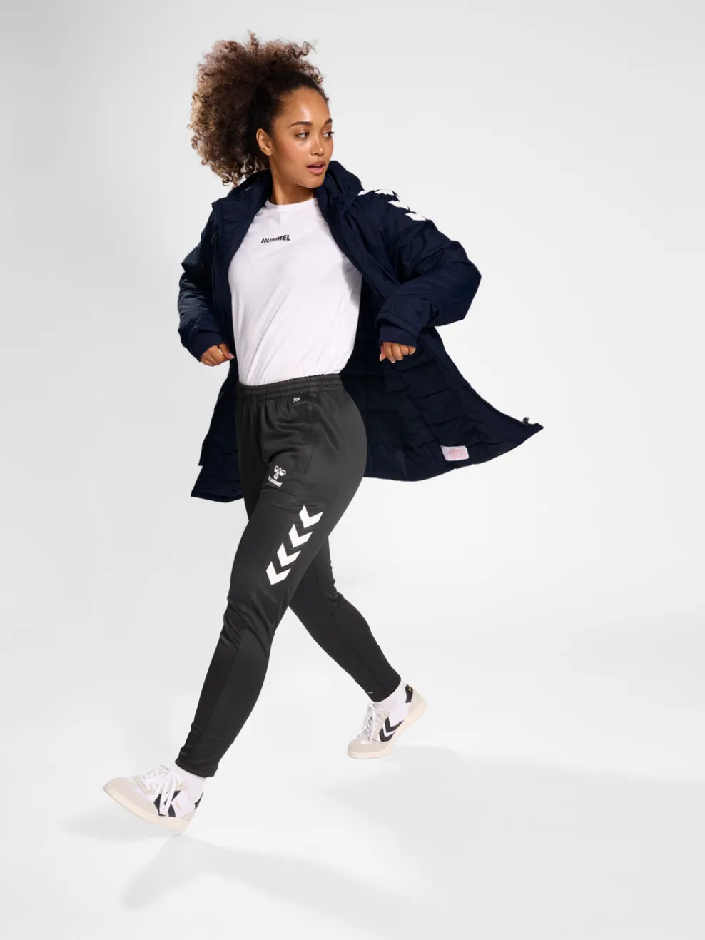 hmlCORE XK BENCH JACKET