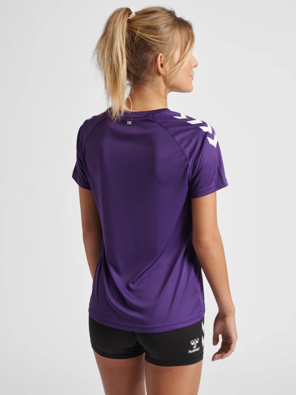 hmlCORE XK CORE POLY TEE S/S WOMAN