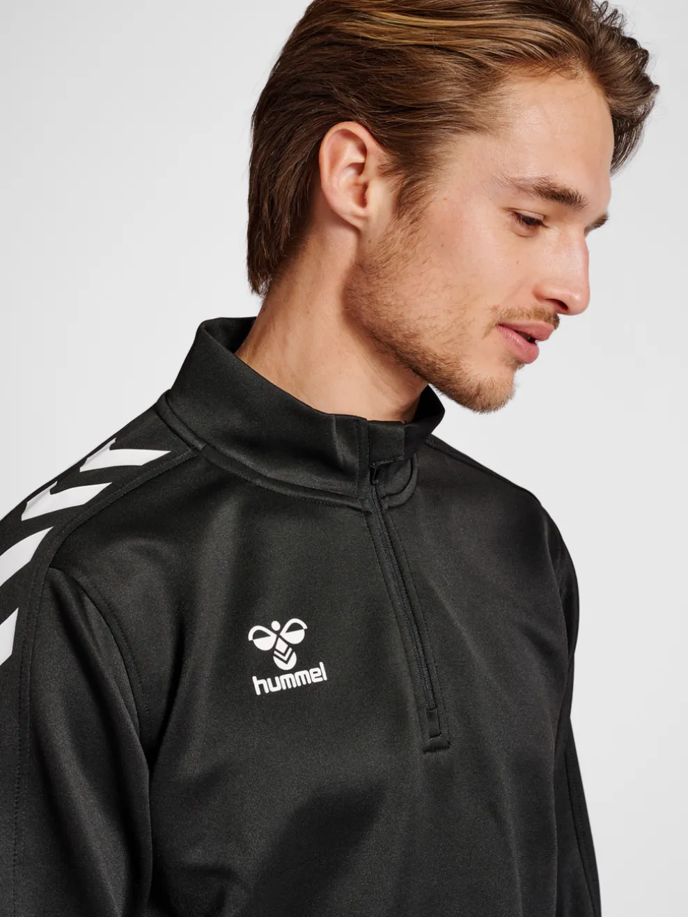 hmlCORE XK HALF ZIP POLY SWEAT