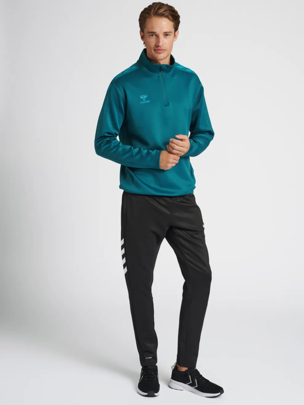 hmlCORE XK HALF ZIP POLY SWEAT