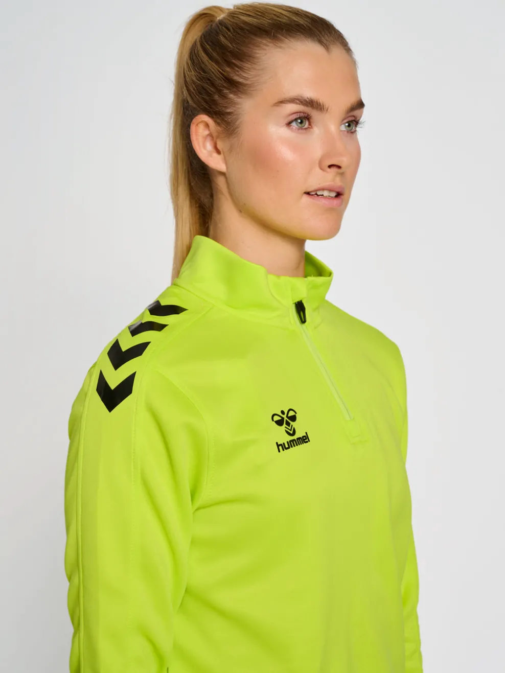 hmlCORE XK HALF ZIP SWEAT WOMAN