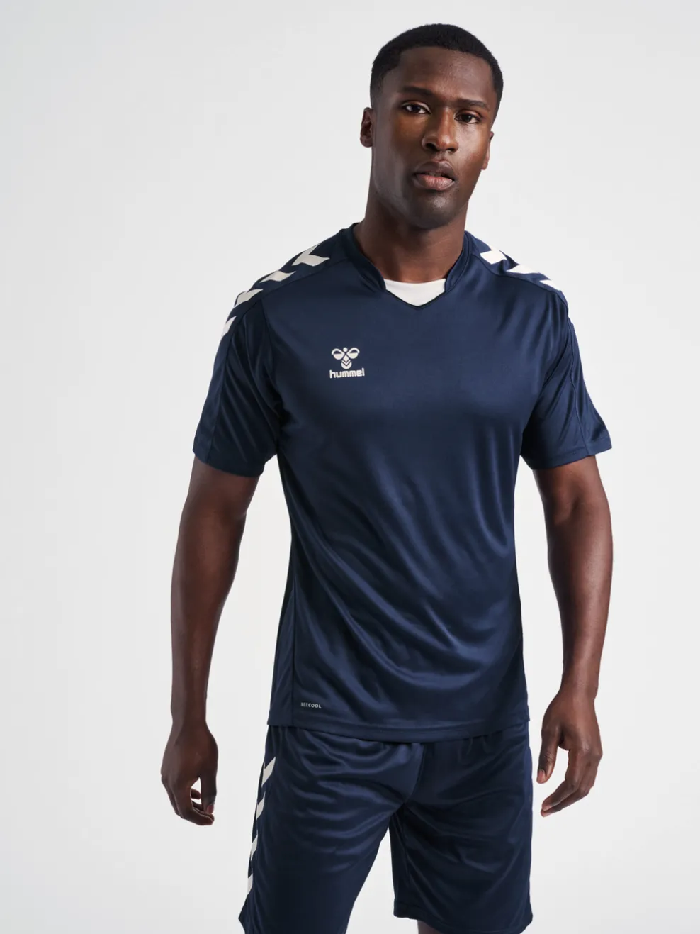 hmlCORE XK POLY JERSEY S/S