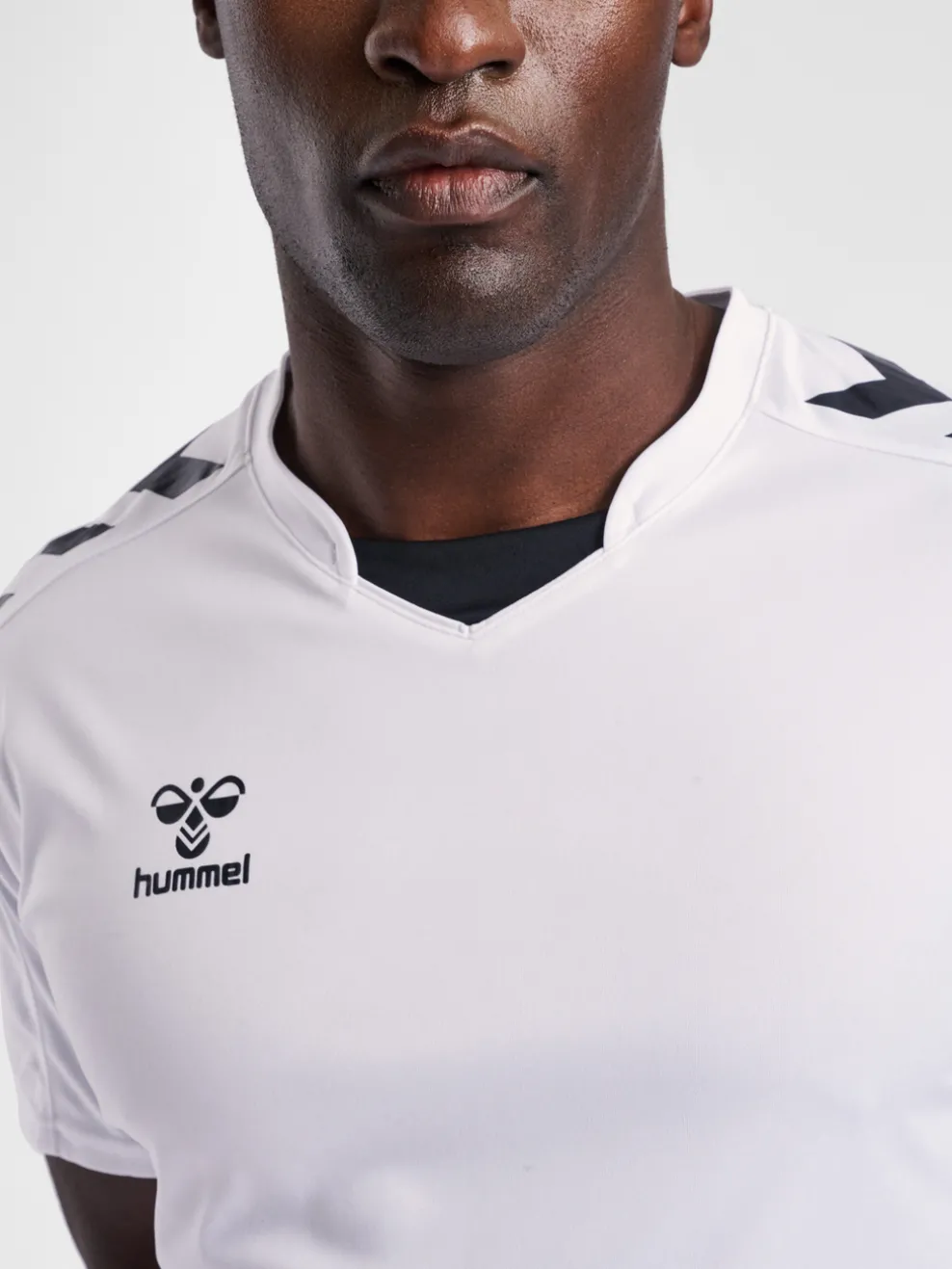 hmlCORE XK POLY JERSEY S/S