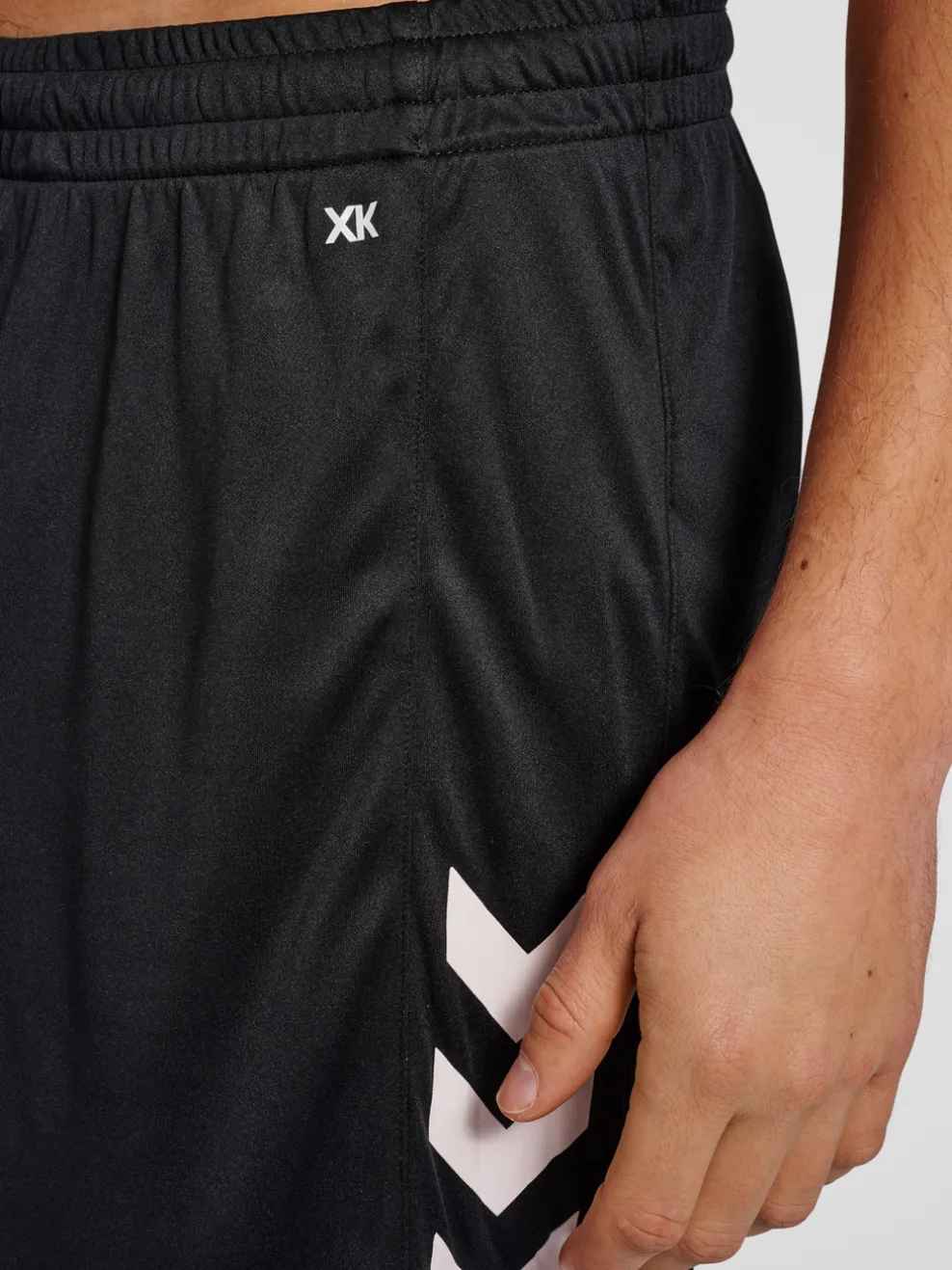hmlCORE XK POLY SHORTS