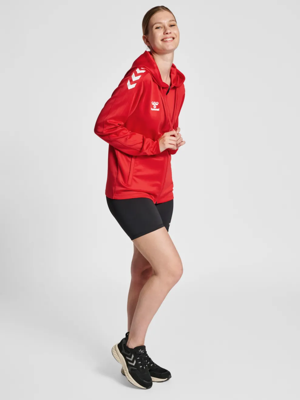 hmlCORE XK POLY ZIP HOOD SWEAT WOMA