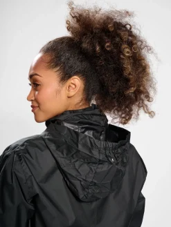 hmlCORE XK SPRAY JACKET
