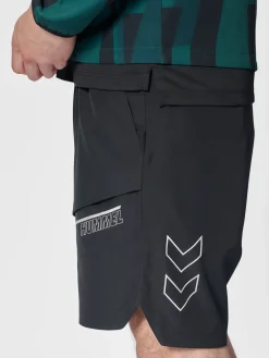 hmlCOURT POCKET SHORTS