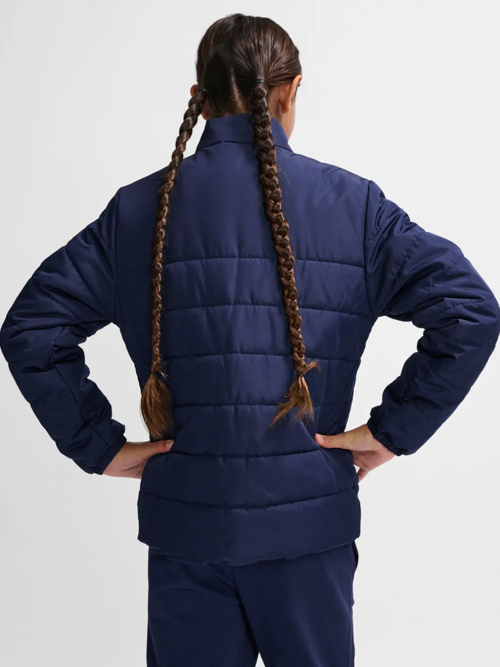 hmlESSENTIAL SHORT BENCH JKT KIDS