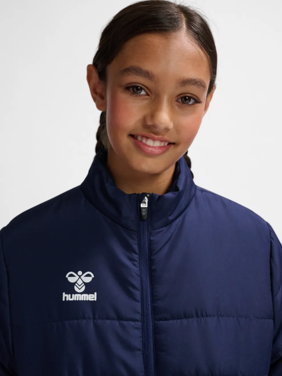 hmlESSENTIAL SHORT BENCH JKT KIDS