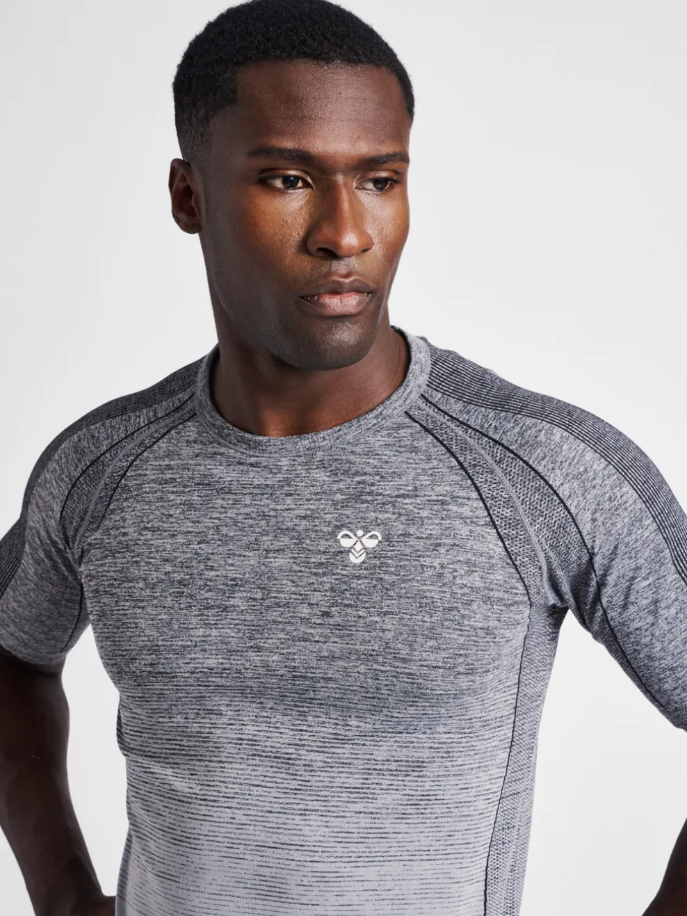 hmlGG12 TRAINING SEAMLESS S/S