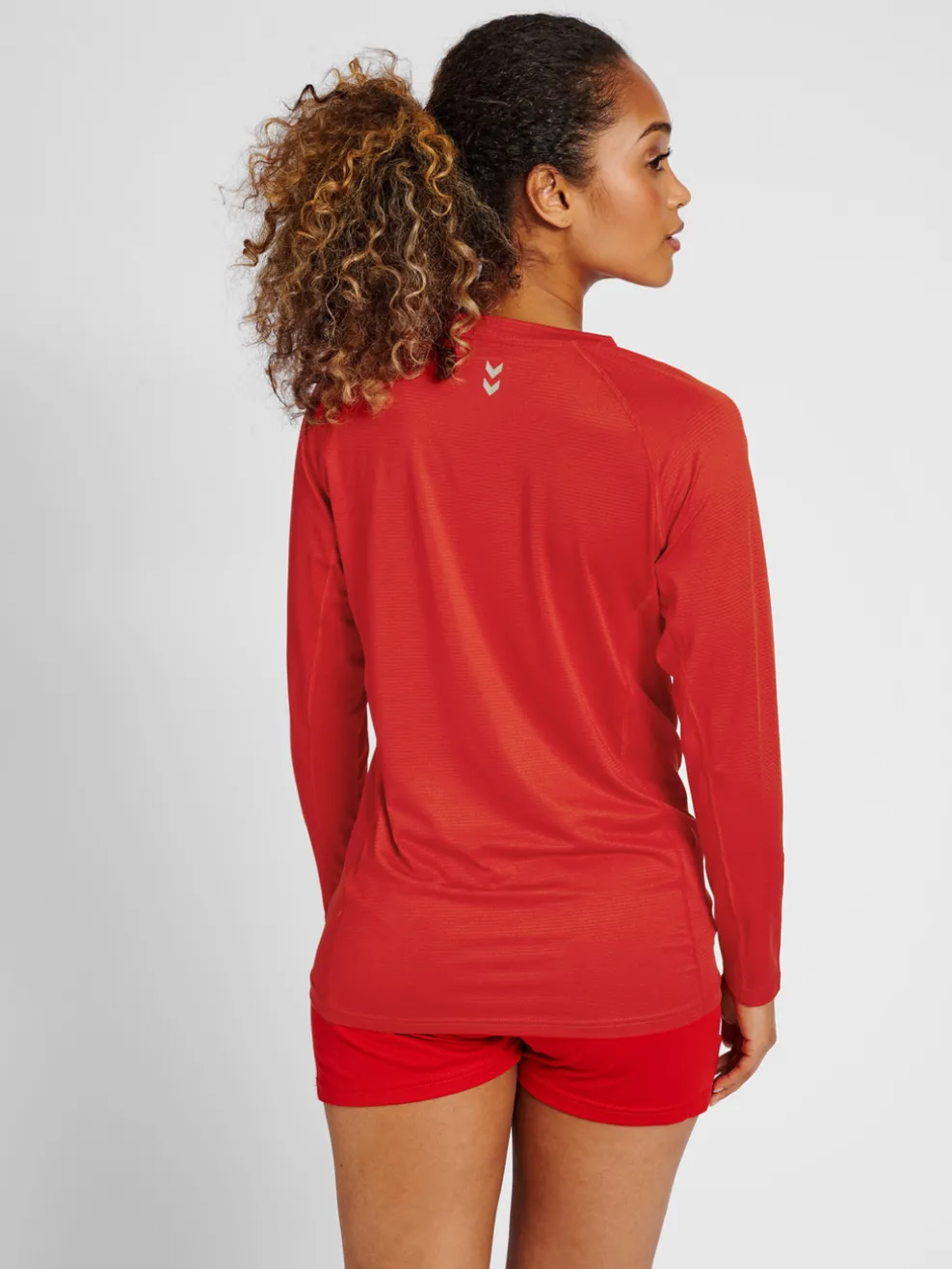 hmlGG12 TRAINING TEE L/S WOMAN