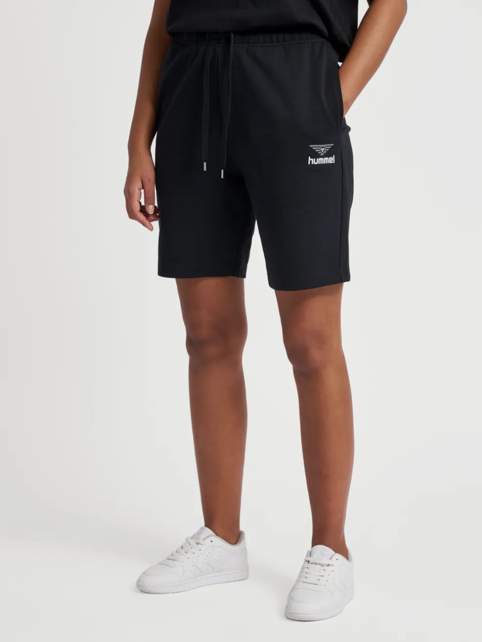hmlHIVE WADE SWEATSHORTS