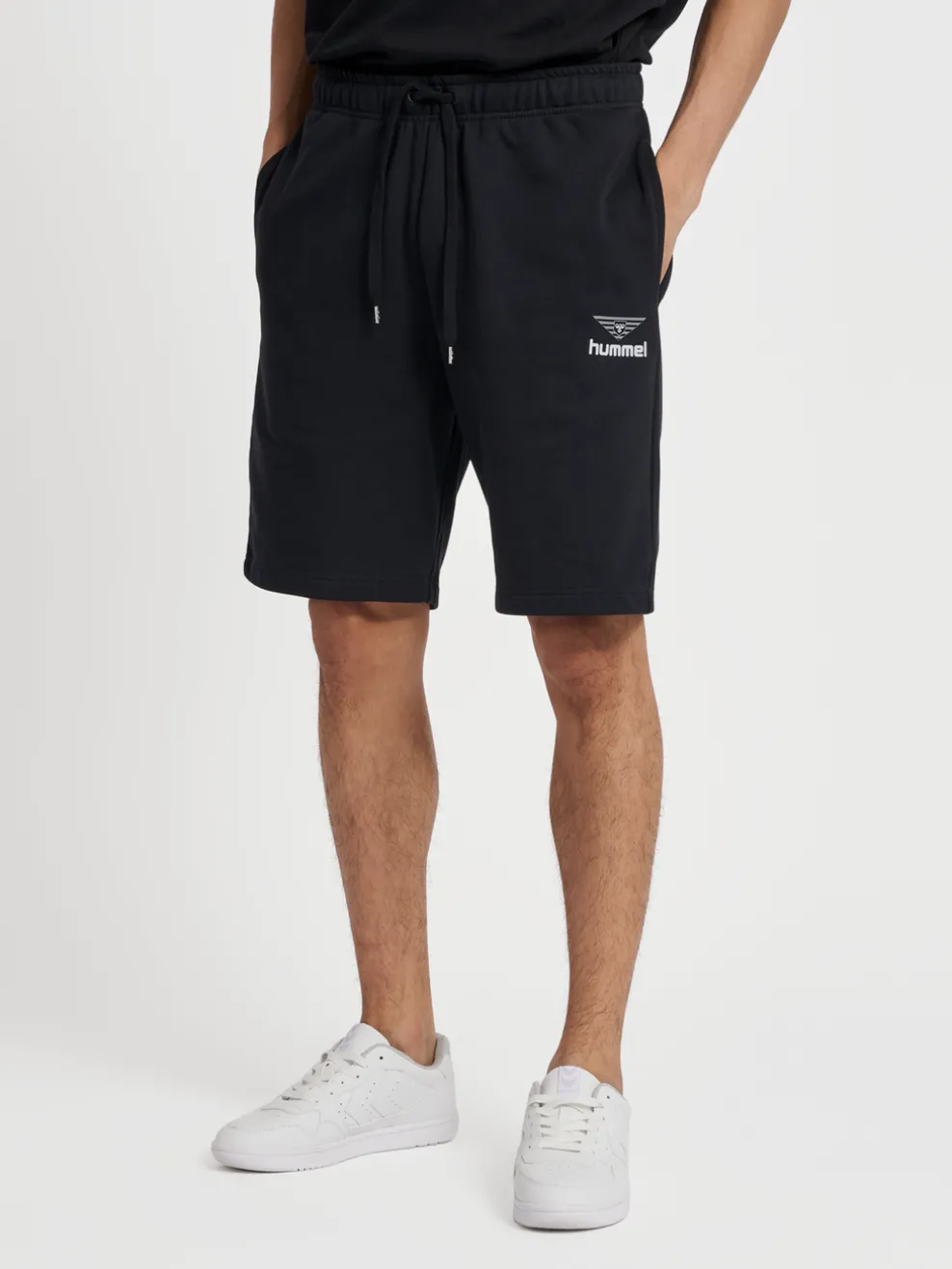hmlHIVE WADE SWEATSHORTS