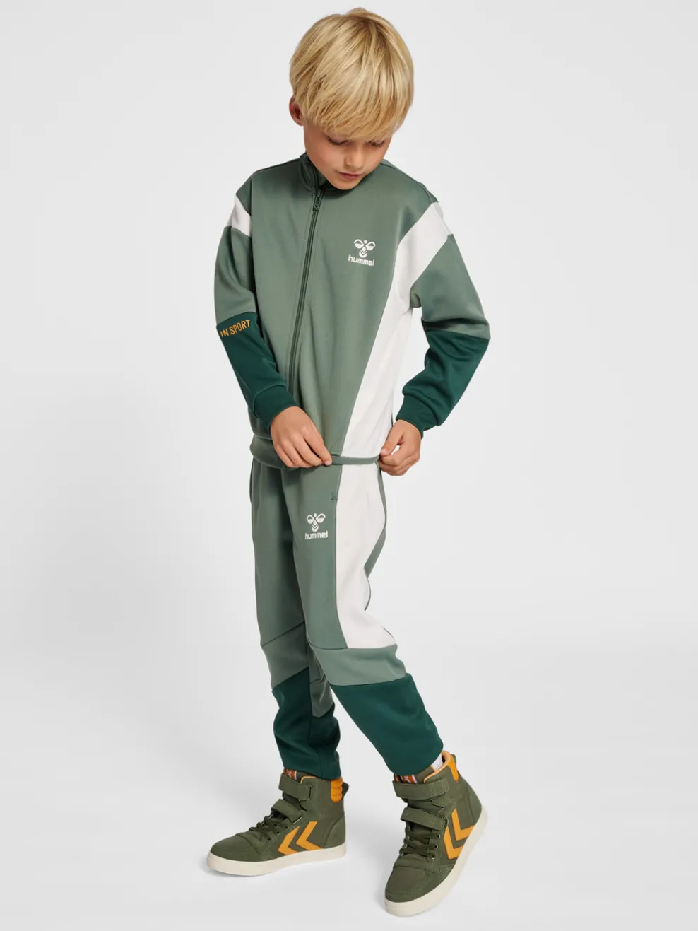 hmlJASON ZIP JACKET