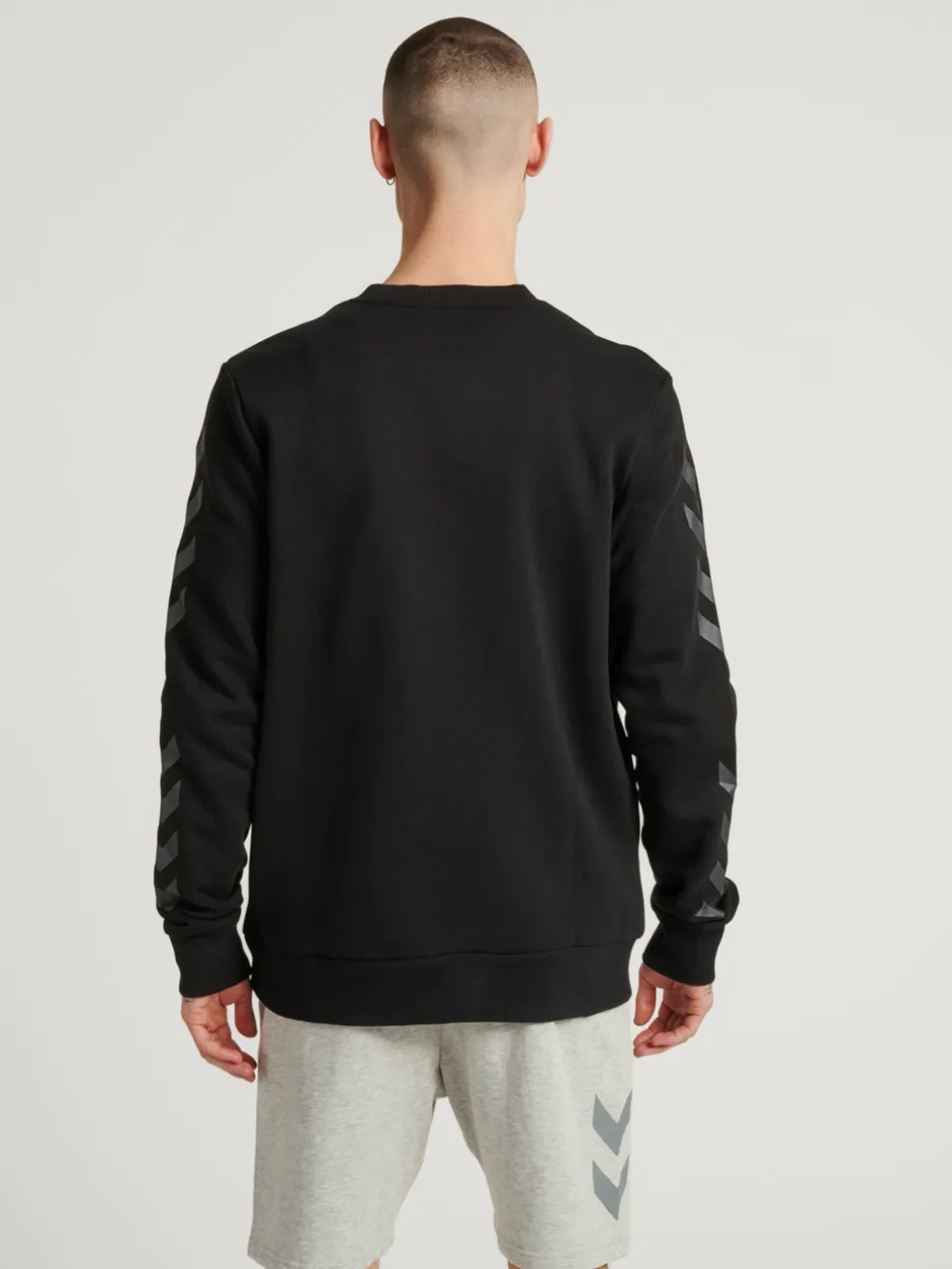 hmlLEGACY CHEVRON SWEATSHIRT