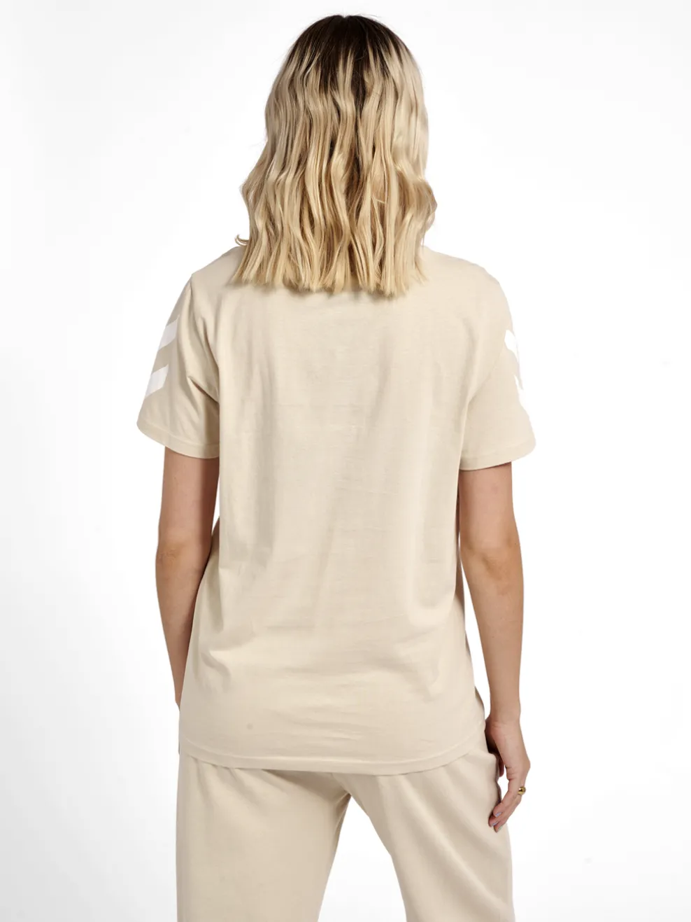 hmlLEGACY CHEVRON T-SHIRT