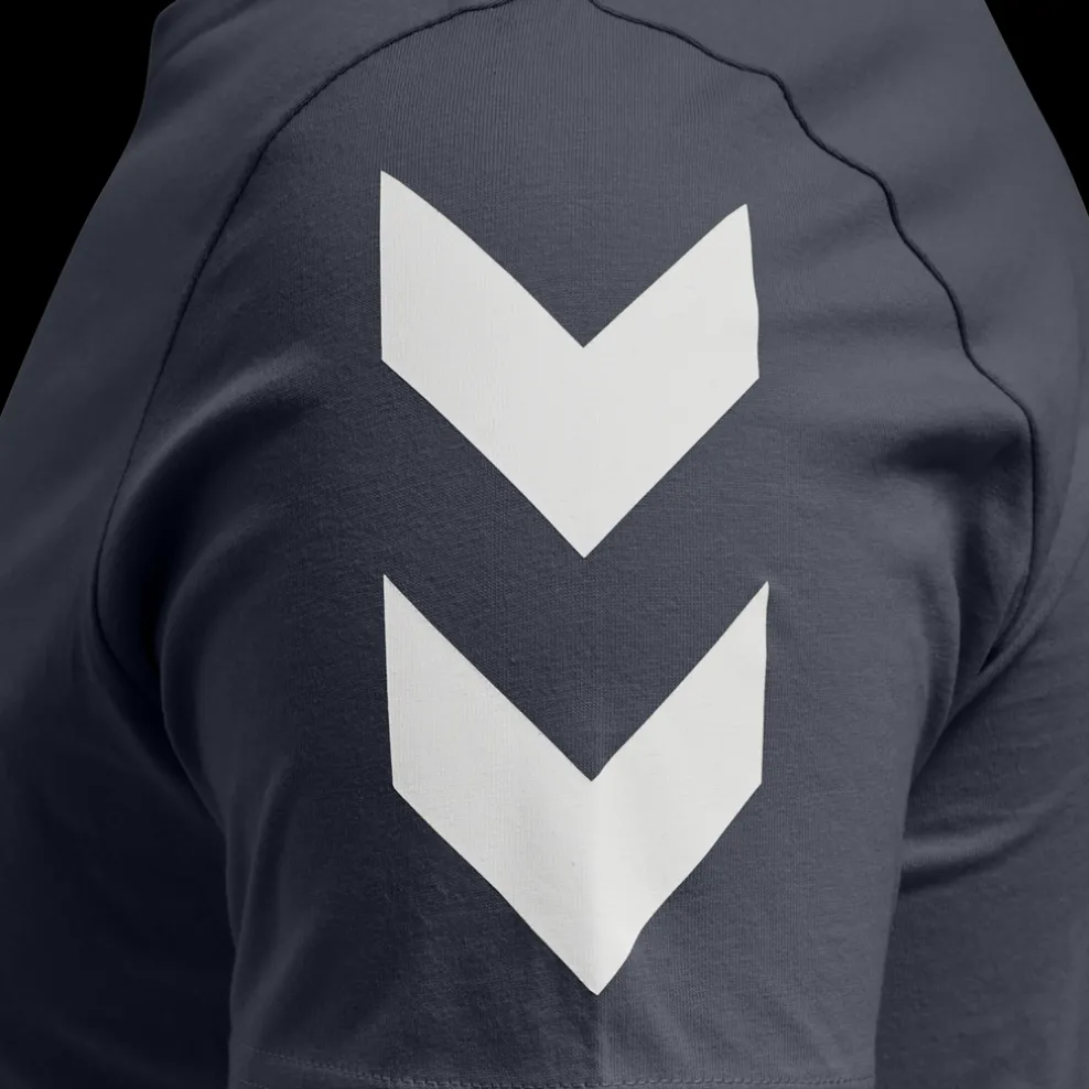 hmlLEGACY CHEVRON T-SHIRT