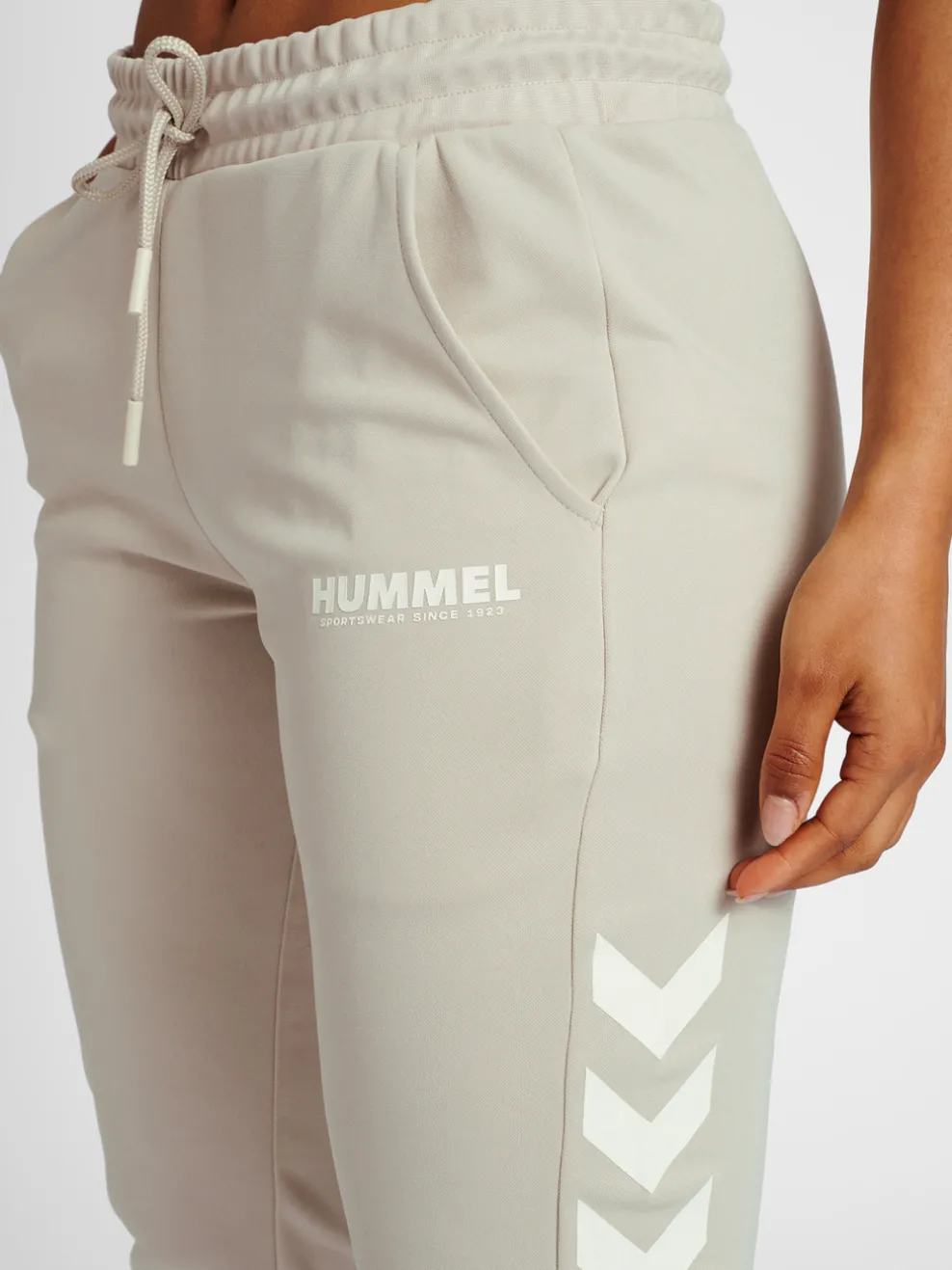 hmlLEGACY POLY WOMAN REGULAR PANTS