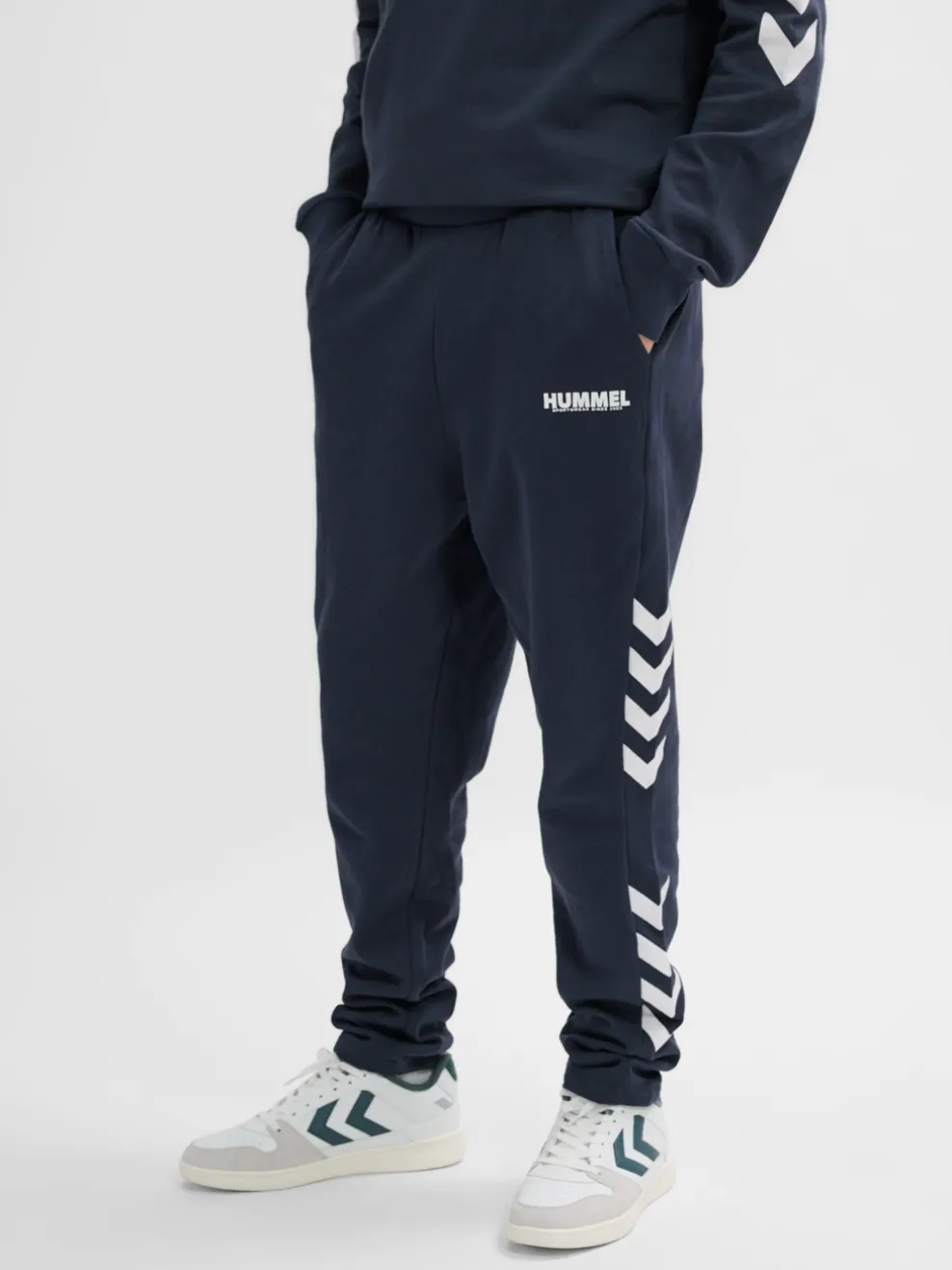 hmlLEGACY TAPERED PANTS