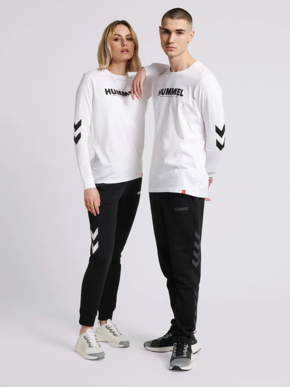 hmlLEGACY T-SHIRT L/S