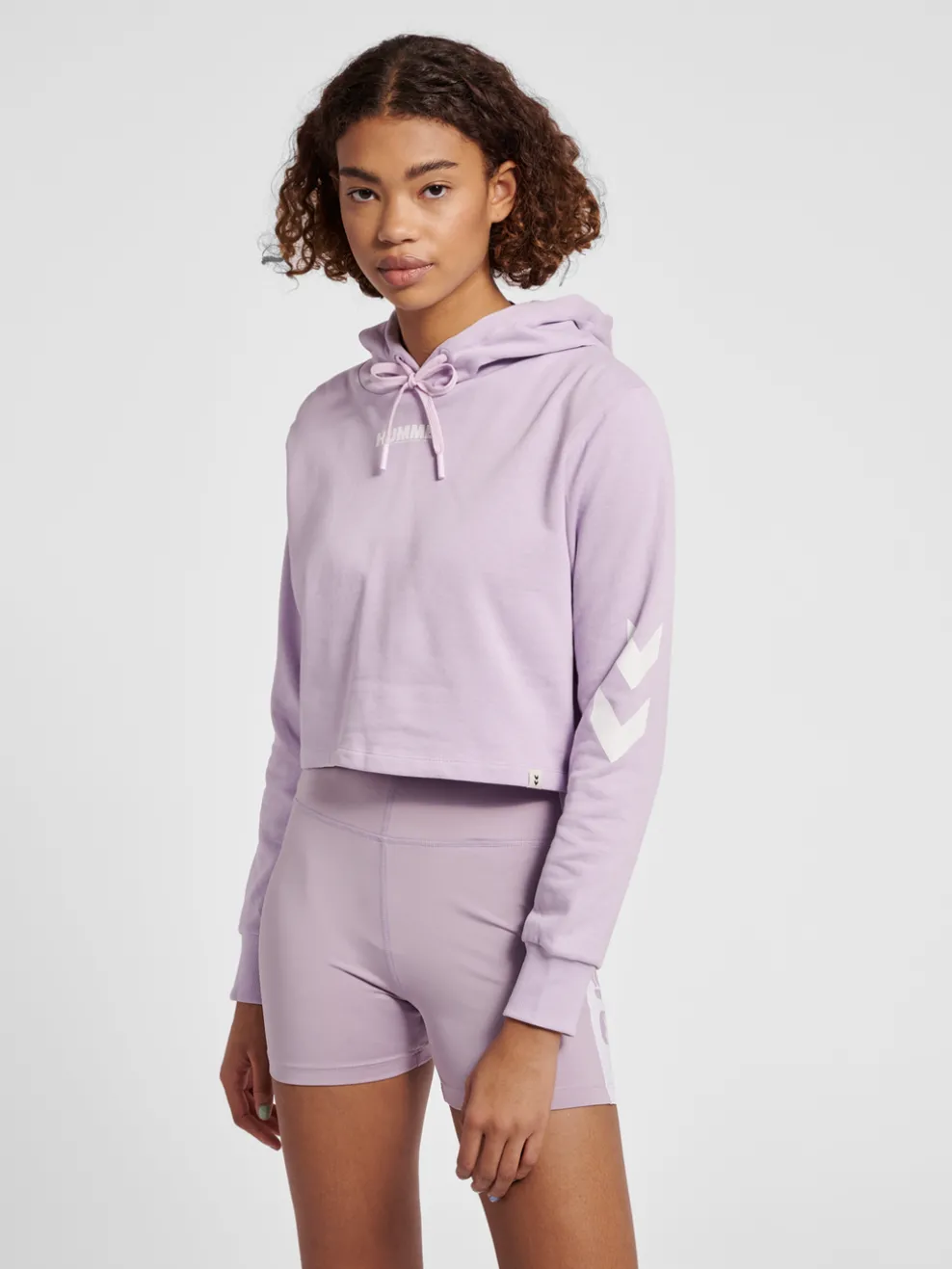 hmlLEGACY WOMAN CROPPED HOODIE