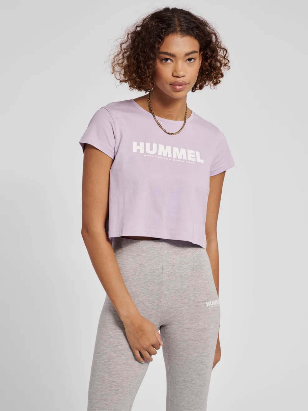 hmlLEGACY WOMAN CROPPED T-SHIRT