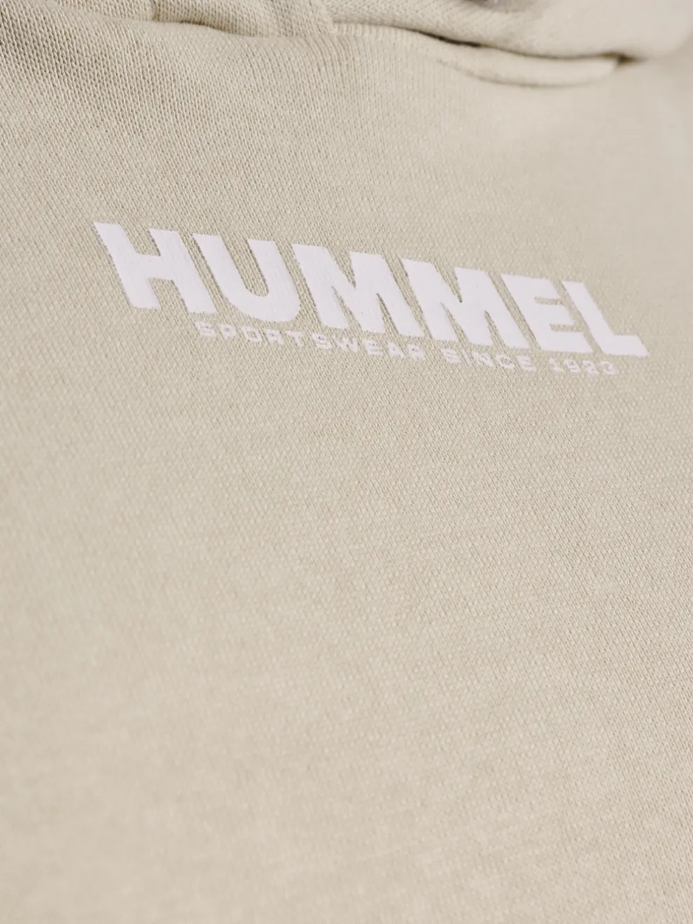 hmlLEGACY WOMAN HOODIE PLUS