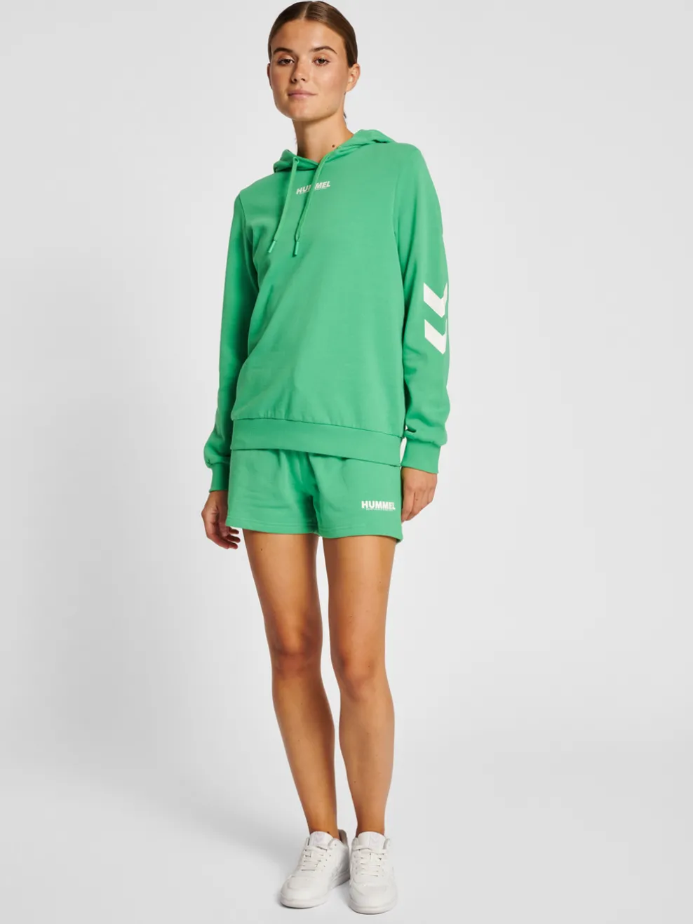 hmlLEGACY WOMAN SHORTS