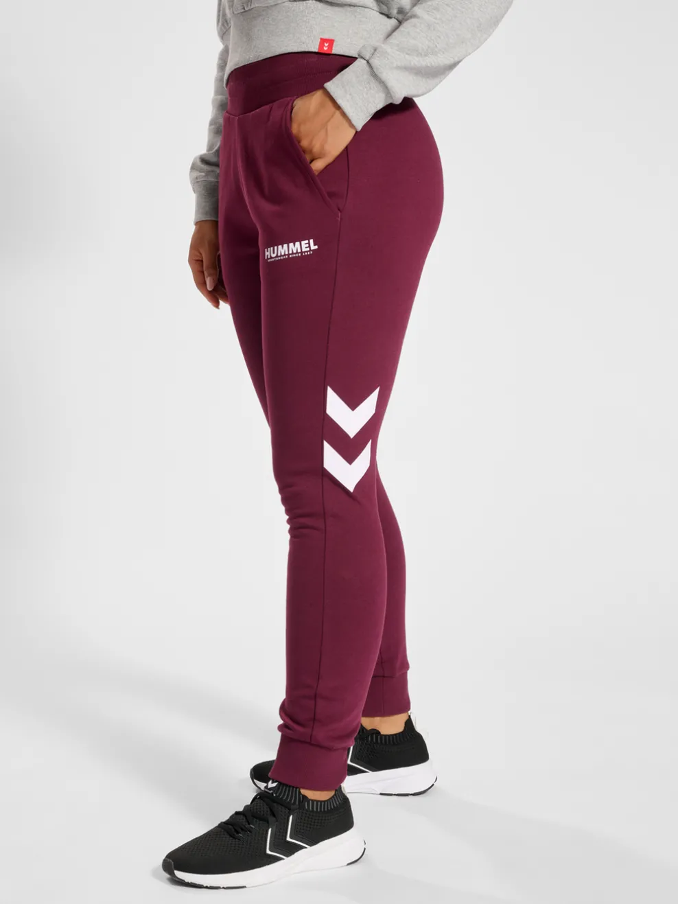 hmlLEGACY WOMAN TAPERED PANTS