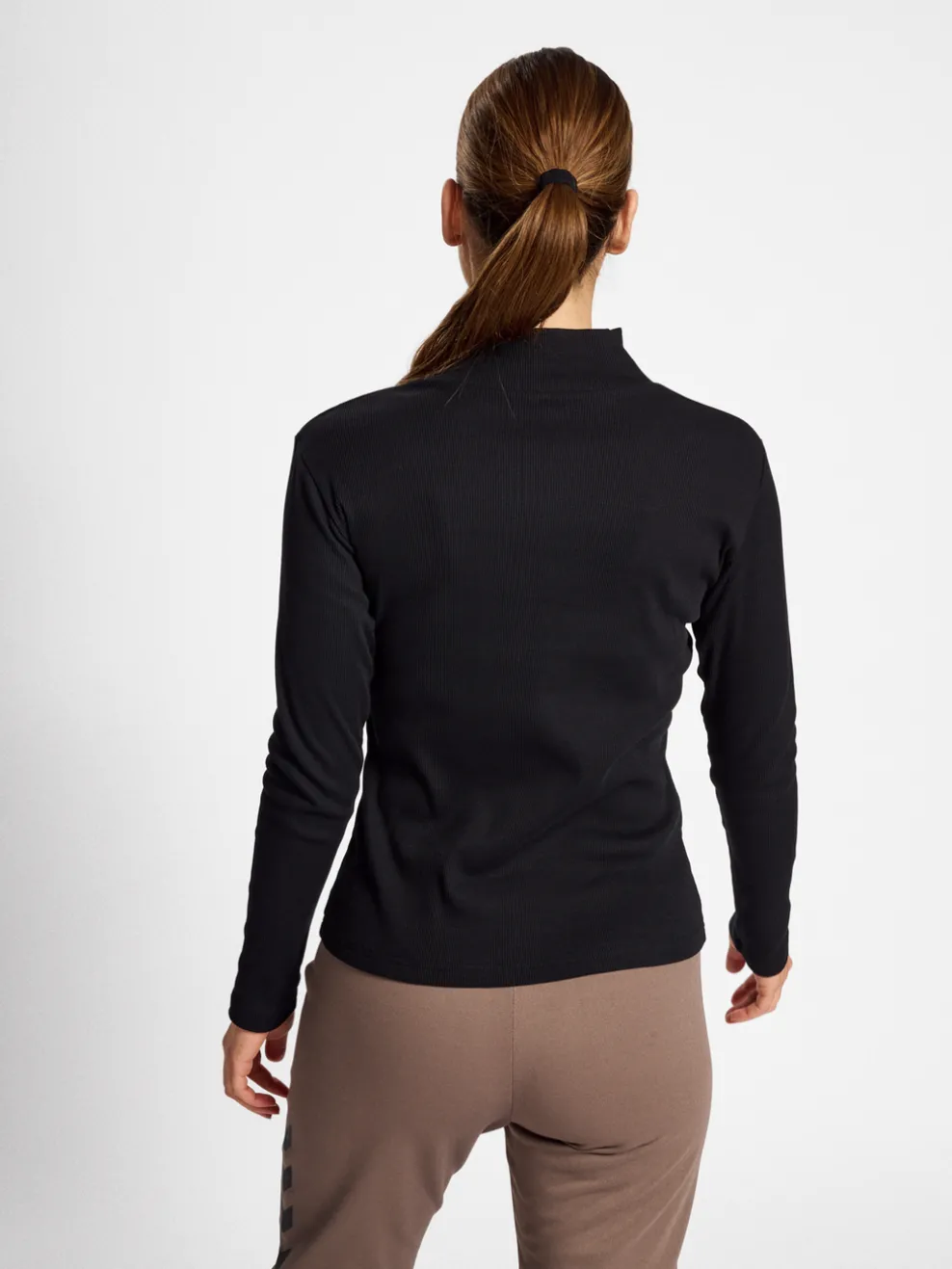 hmlLGC GISA TURTLENECK
