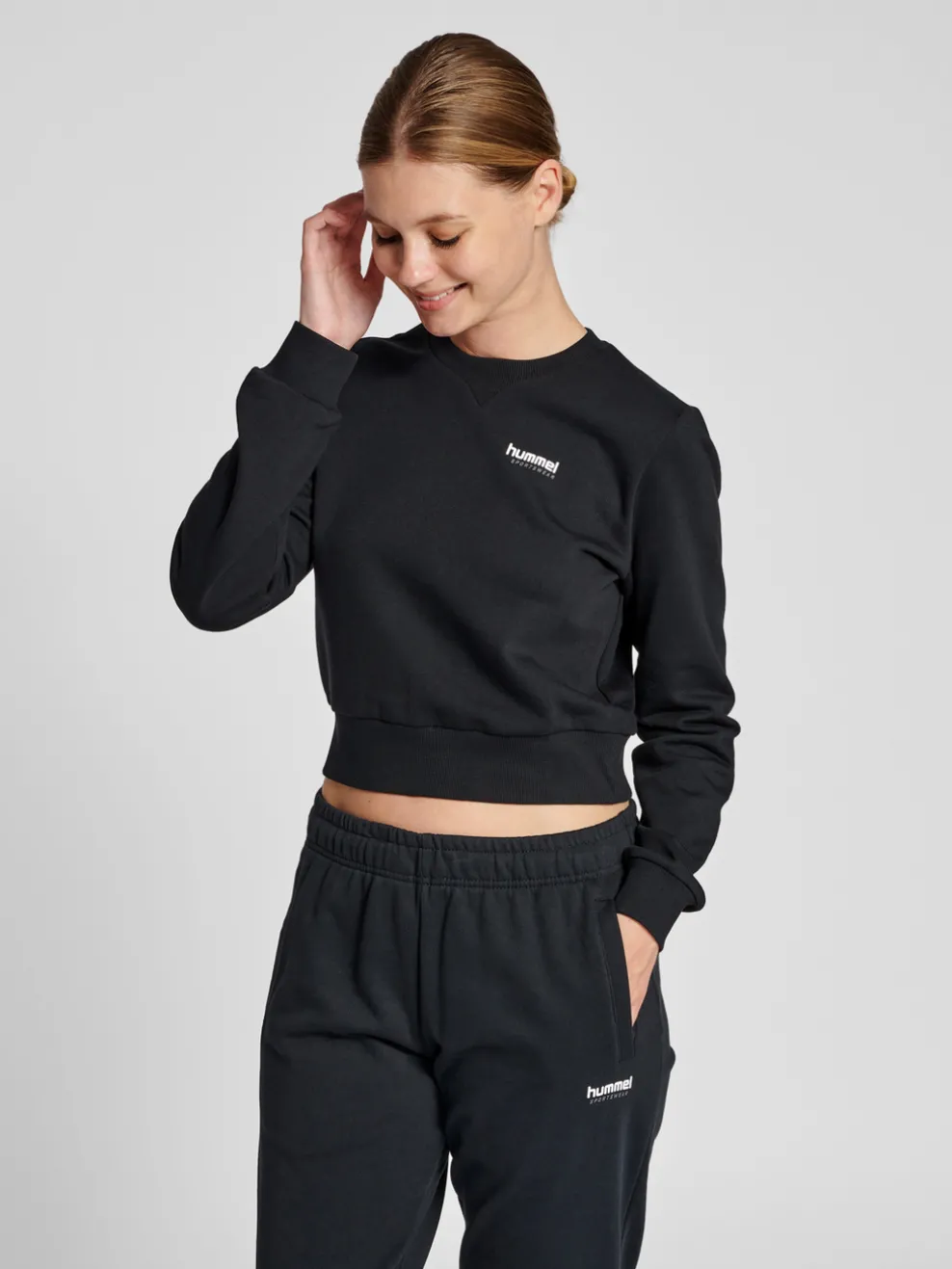 hmlLGC SHAI SHORT SWEATSHIRT