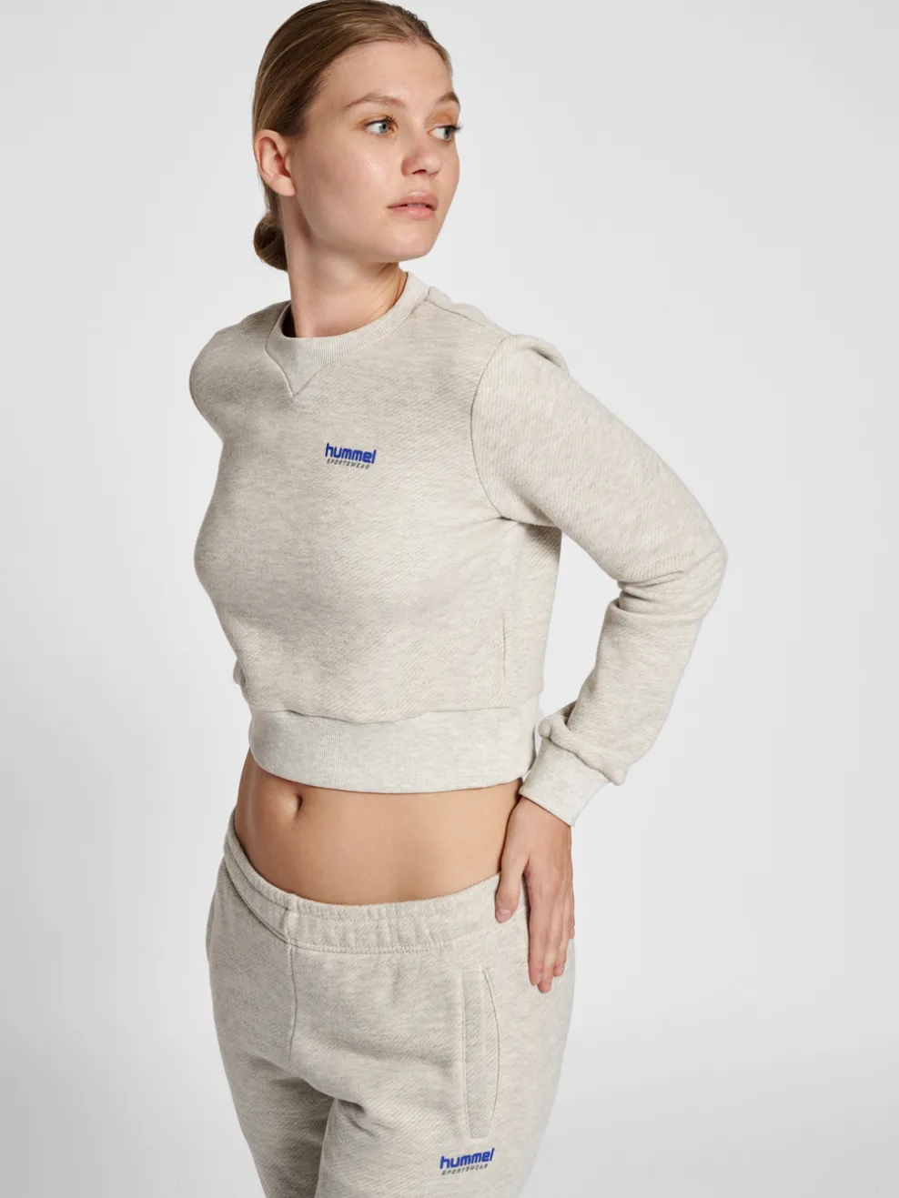 hmlLGC SHAI SHORT SWEATSHIRT