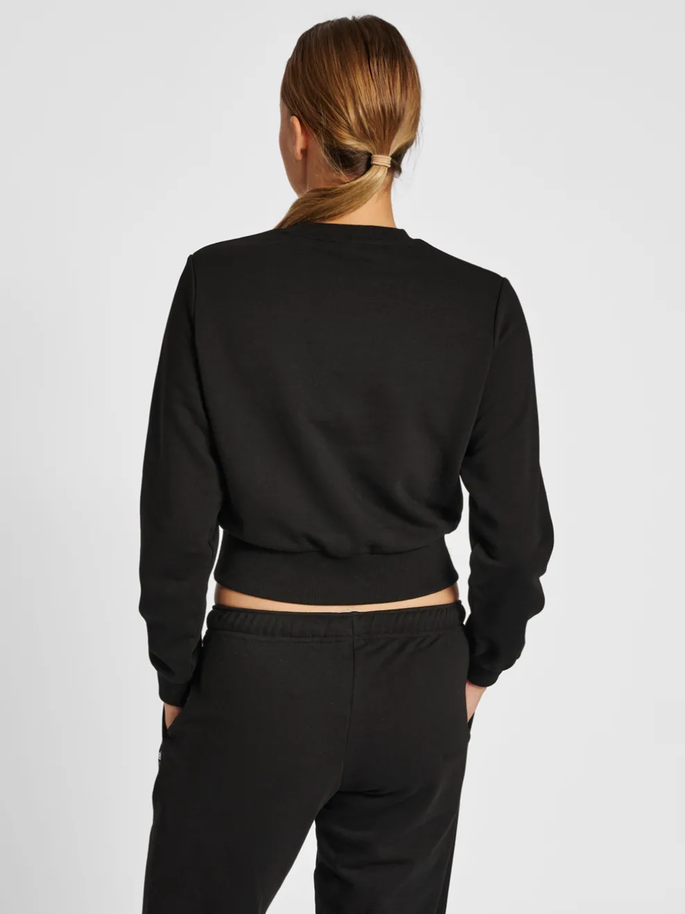 hmlLGC SHAI SHORT SWEATSHIRT