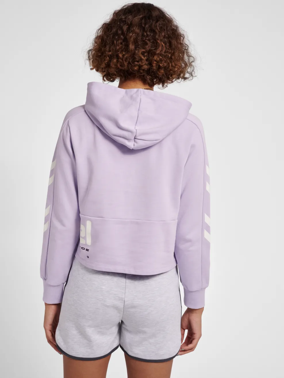 hmlLGC YOKO CROPPED HOODIE