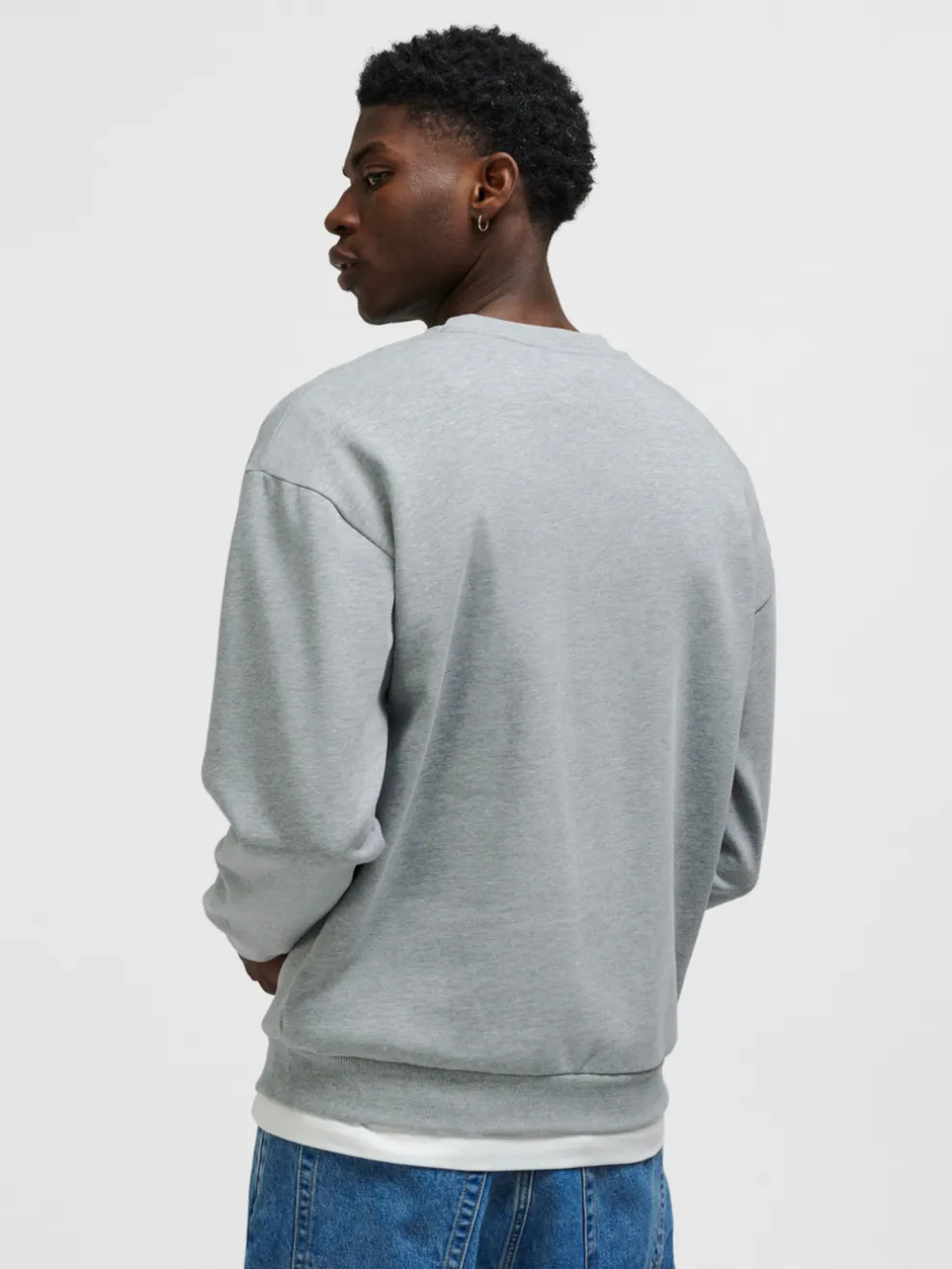 hmlLOOSE CREWNECK UNIVERSITY BEE