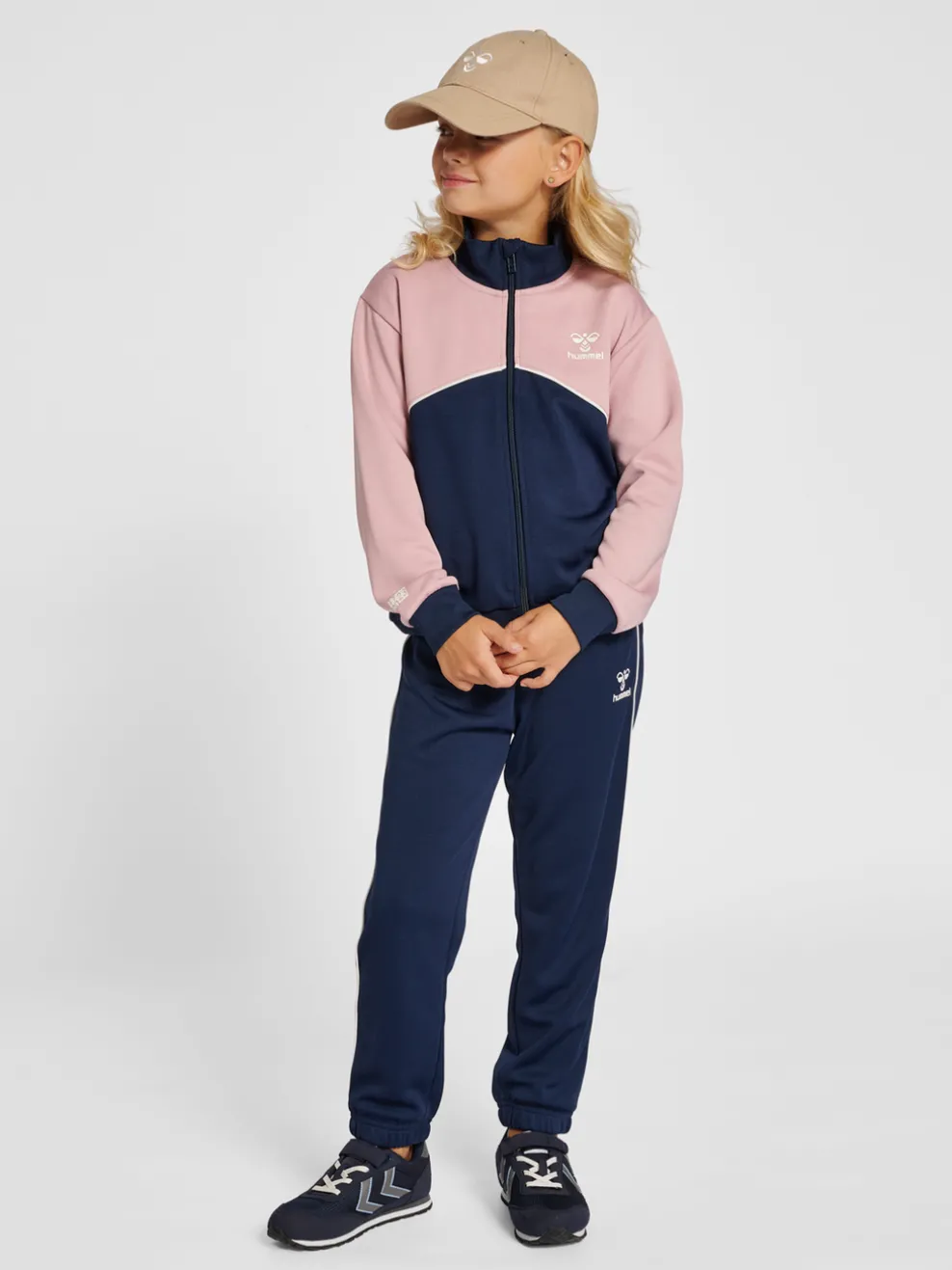 hmlLUBAGO TRACKSUIT