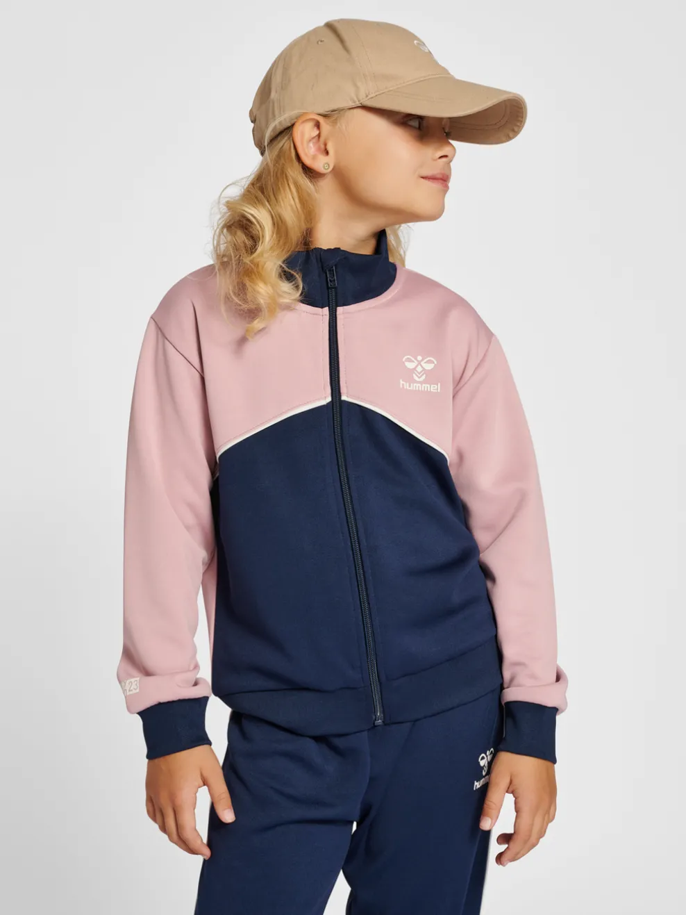 hmlLUBAGO TRACKSUIT