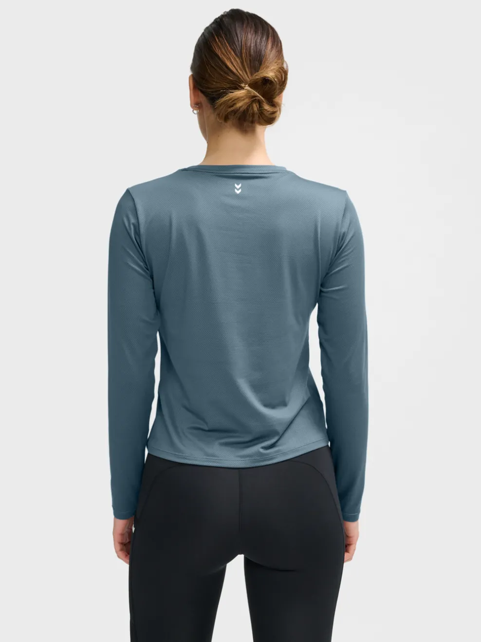 hmlMT AURA MESH T-SHIRT L/S