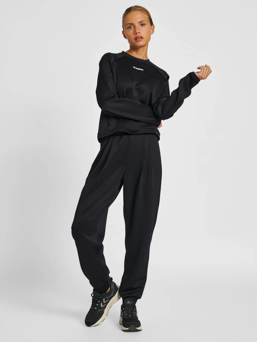 hmlMT KALU SHORT SWEATSHIRT
