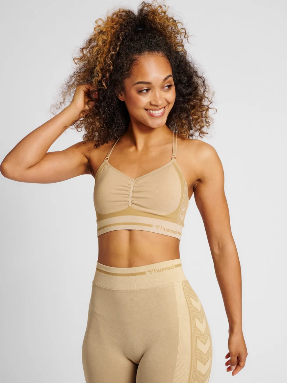 hmlMT LULU SEAMLESS SCRUNCH BRA