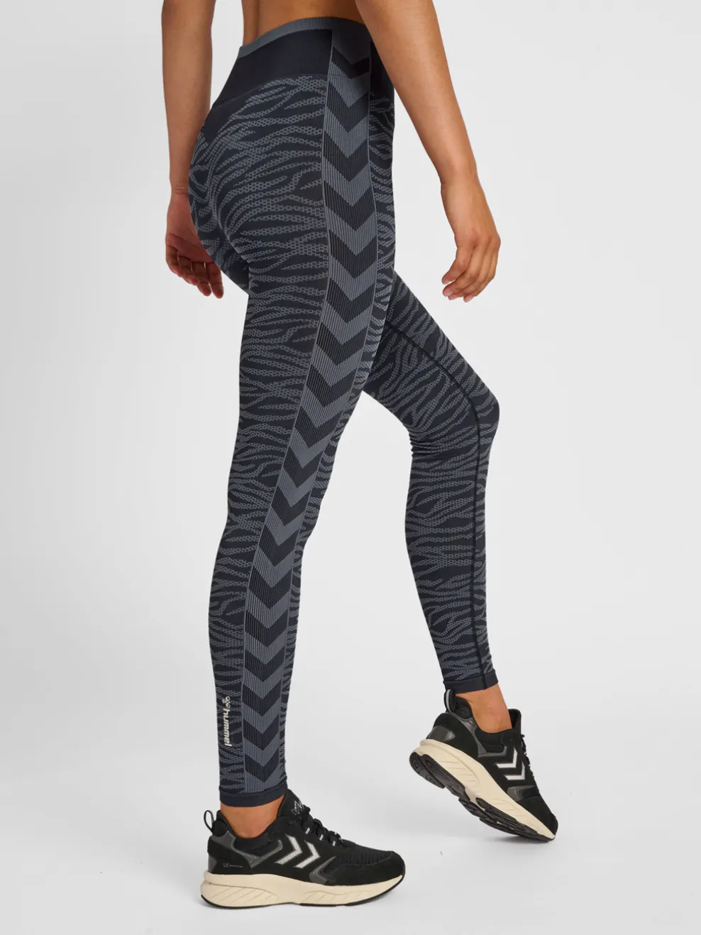 hmlMT SAGA SEAMLESS MW TIGHTS