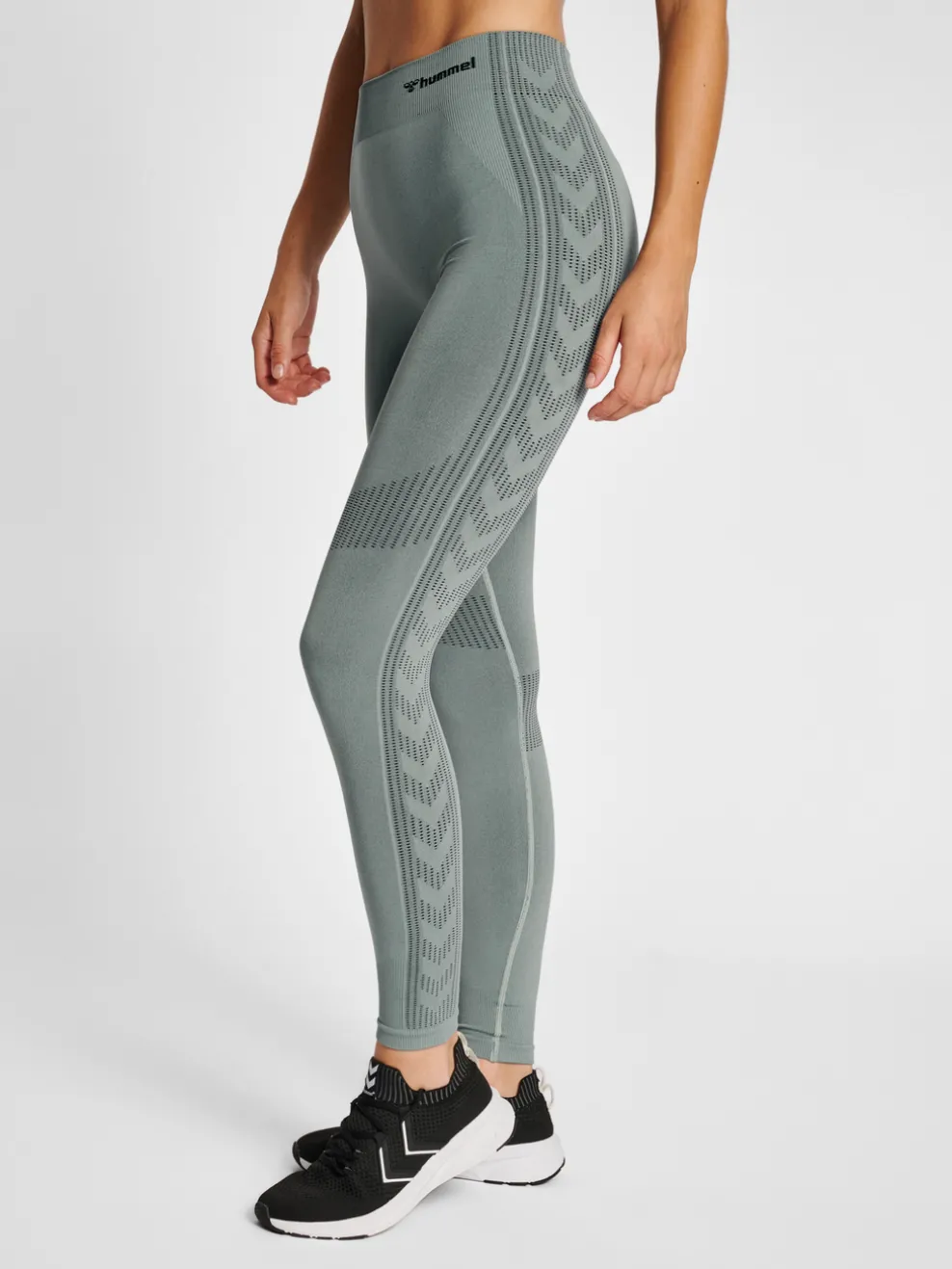 hmlMT SHAPING SEAMLESS MW TIGHTS