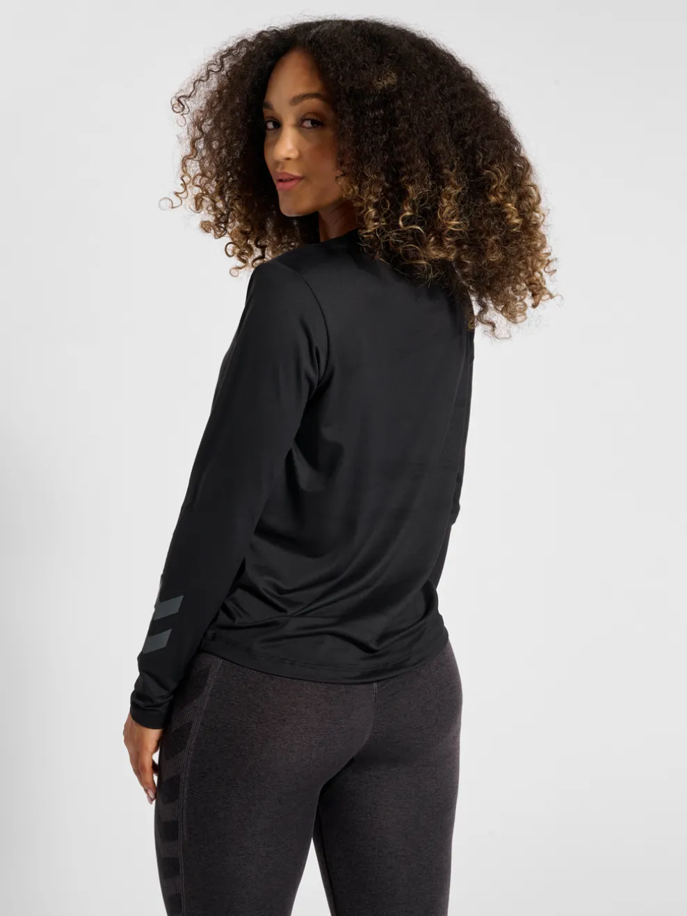 hmlMT TAYLOR T-SHIRT L/S
