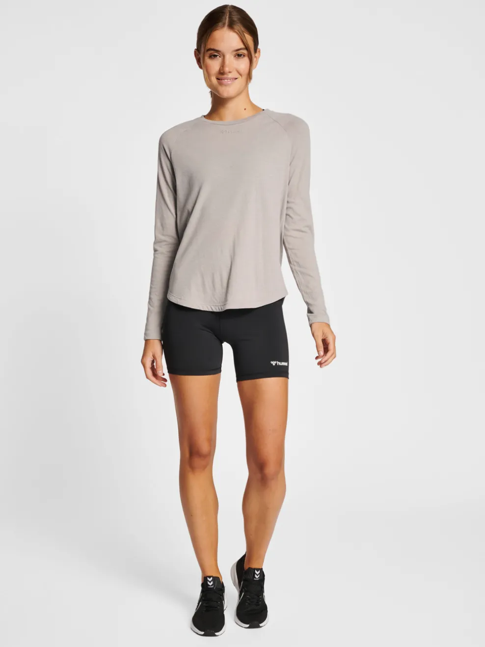 hmlMT VANJA T-SHIRT L/S